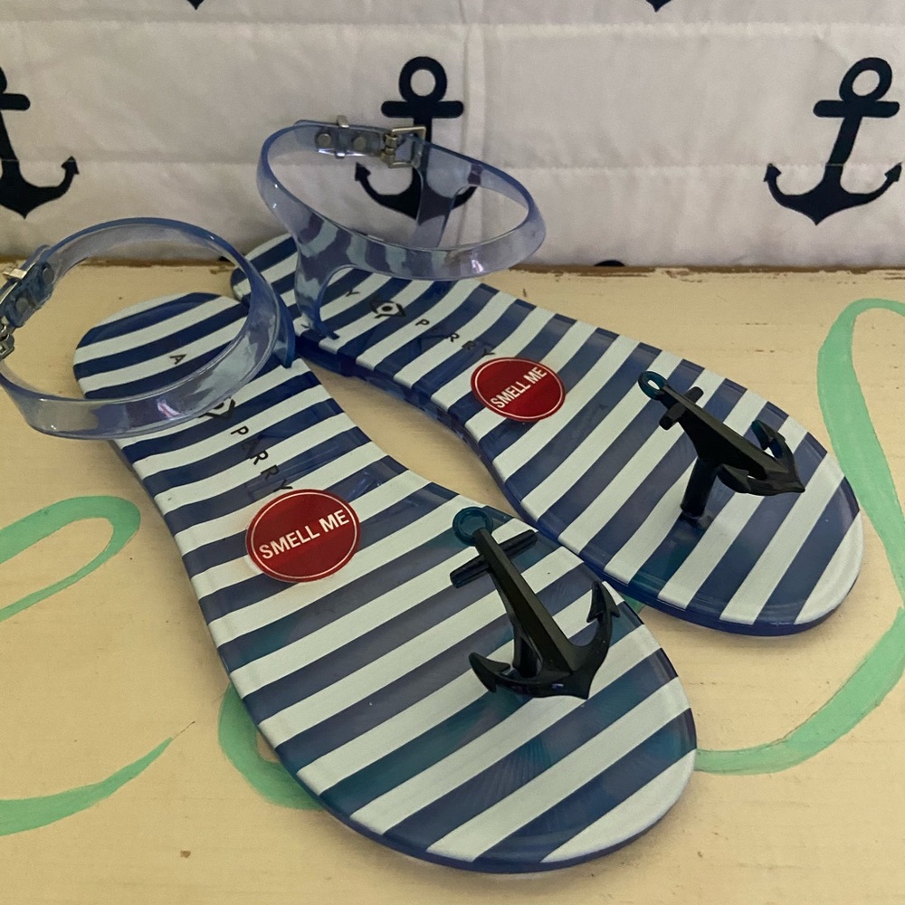 KATY PERRY WOMEN’S GELI FLAT SANDAL “ANCHOR” 6 NIB